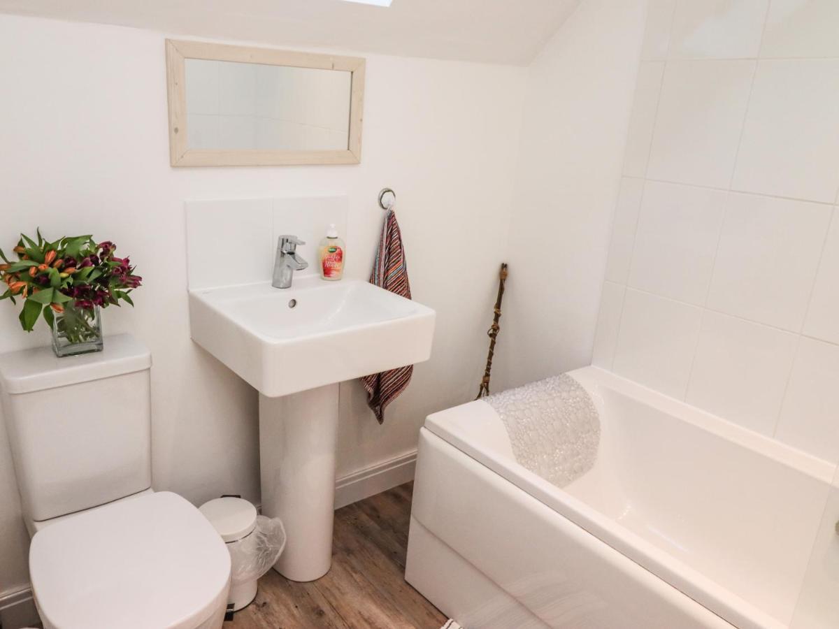 Staks Cottage Filey Extérieur photo